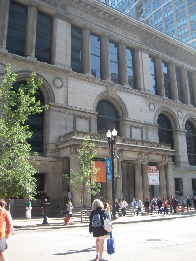 The Chicago Cultural Center is conveniently located in the old public library building on Randolph and Michigan, a downtown hub for both tourists and community members